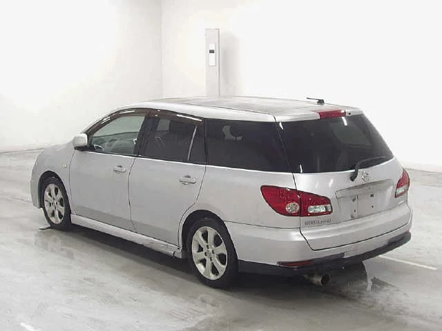 Nissan Wingroad  с аукциона в Японии