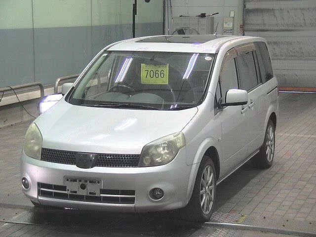 Nissan Lafesta  с аукциона в Японии