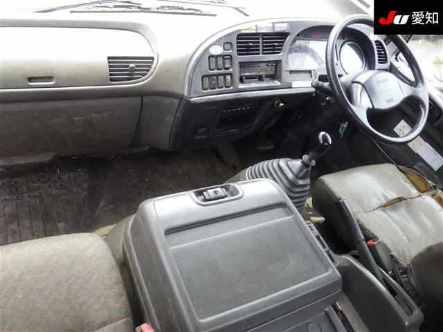 Isuzu Forward  с аукциона в Японии