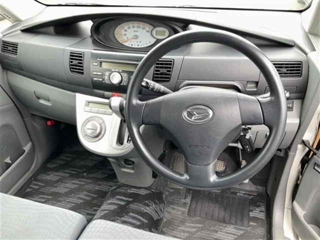 Daihatsu Move  с аукциона в Японии