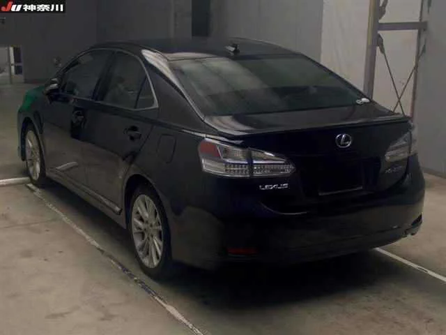 Lexus HS250h  с аукциона в Японии