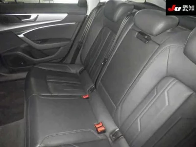AUDI A6 AVANTE