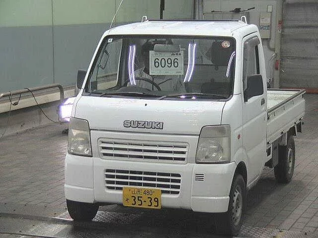 Suzuki CARRY  с аукциона в Японии