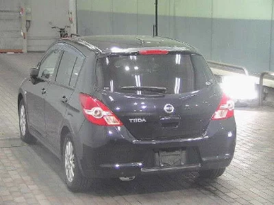 Nissan Tiida