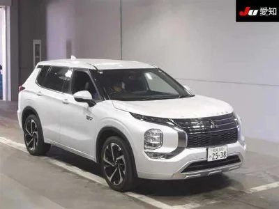 MITSUBISHI OUTLANDER PHEV