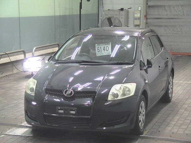 Toyota Auris  с аукциона в Японии