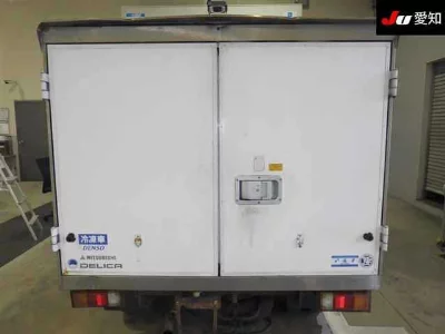 Mitsubishi DELICA TRUCK