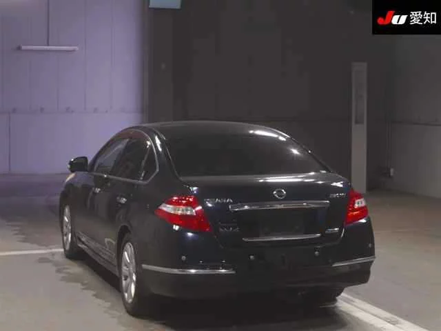 Nissan Teana  с аукциона в Японии