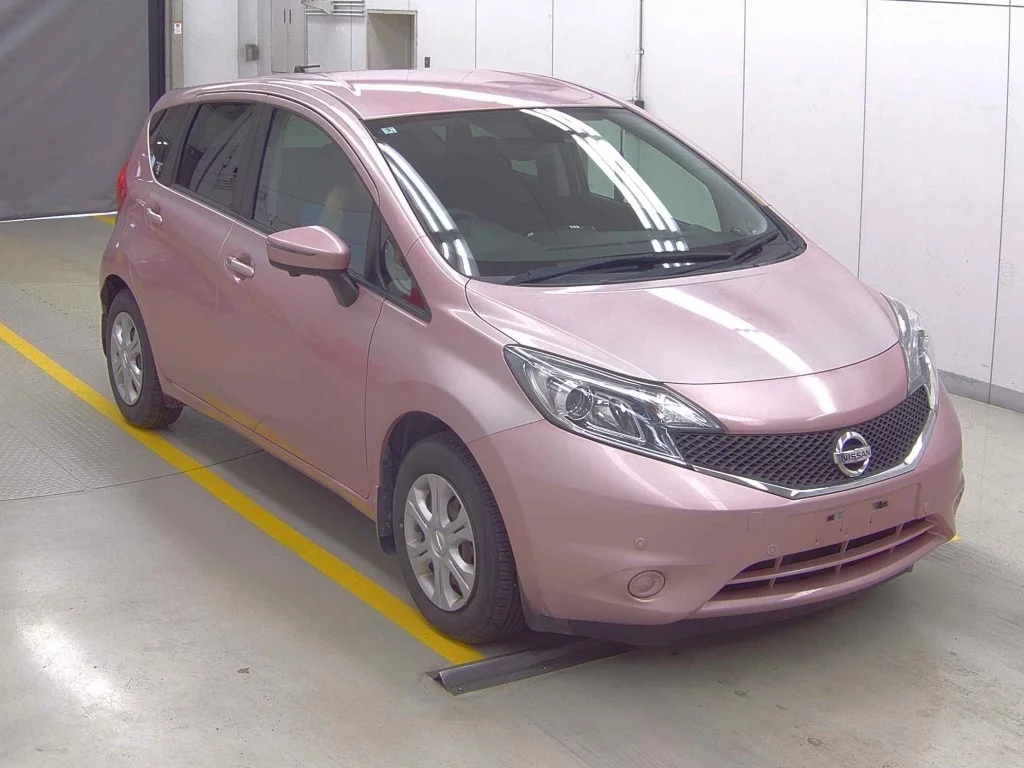 Nissan Note  с аукциона в Японии