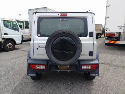 Suzuki Jimny Sierra