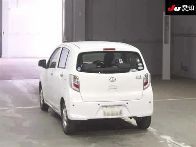 Daihatsu Mira e:S  с аукциона в Японии