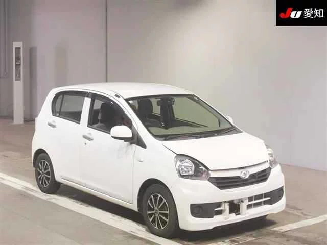 Daihatsu Mira e:S  с аукциона в Японии