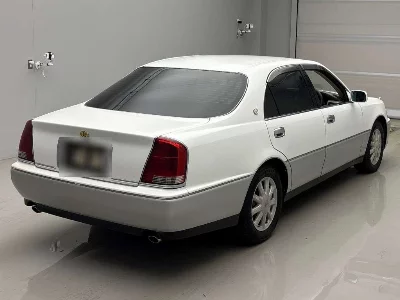 Toyota CROWN MAJESTA