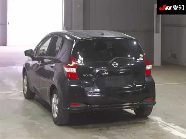 Nissan Note  с аукциона в Японии