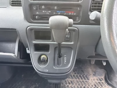 Subaru SAMBAR VAN