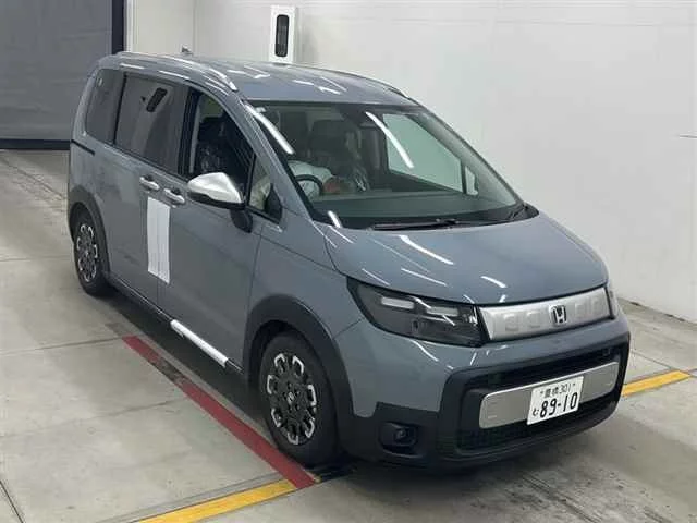 Honda Freed  с аукциона в Японии