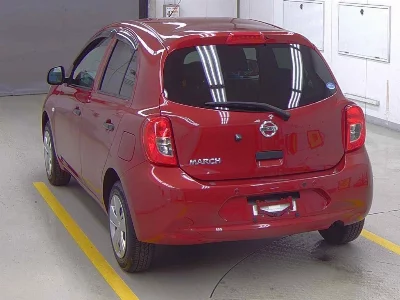 Nissan March