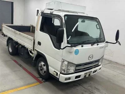 Mazda Titan
