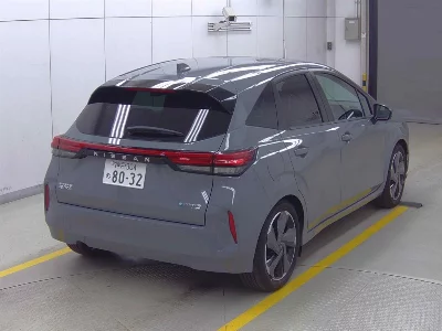 Nissan Aura