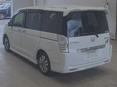 Honda STEPWGN SPADA