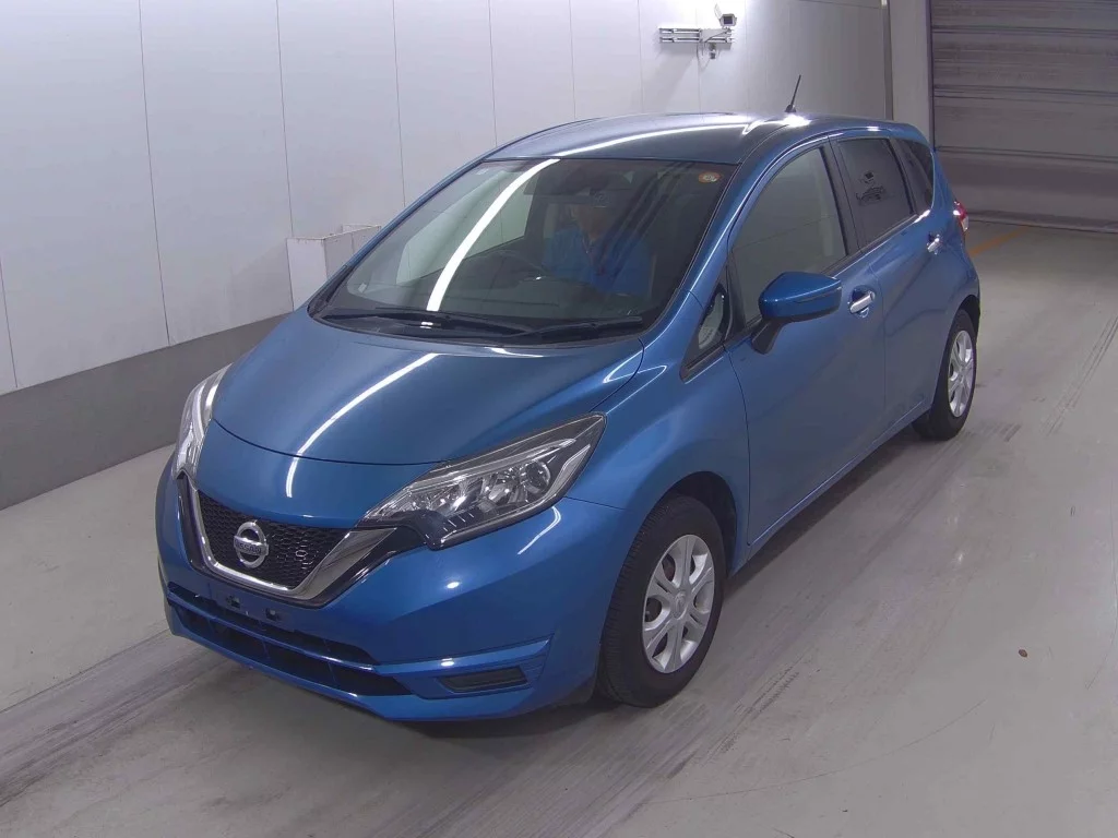 Nissan Note  с аукциона в Японии