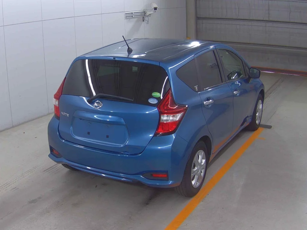 Nissan Note  с аукциона в Японии