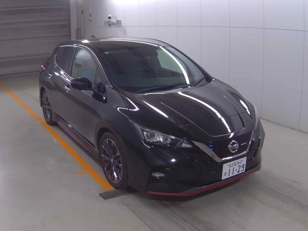Nissan Leaf  с аукциона в Японии