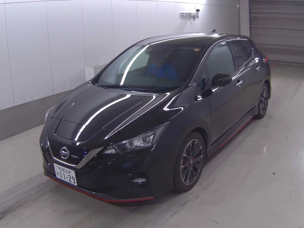 Nissan Leaf  с аукциона в Японии