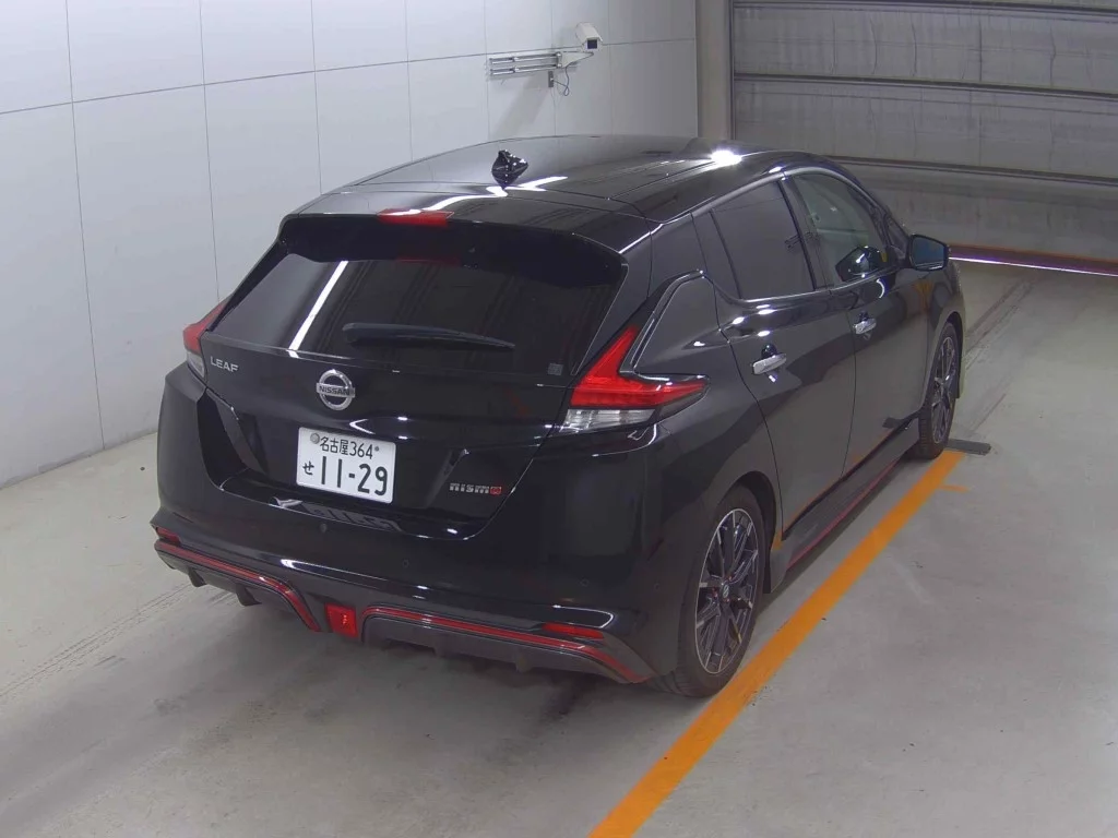 Nissan Leaf  с аукциона в Японии