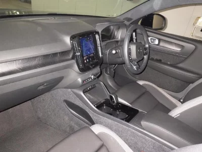 Volvo XC40 RECHARGE