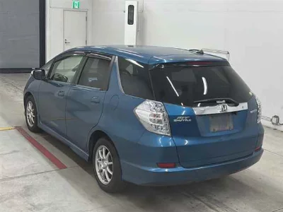 Honda FIT SHUTTLE HYBRID