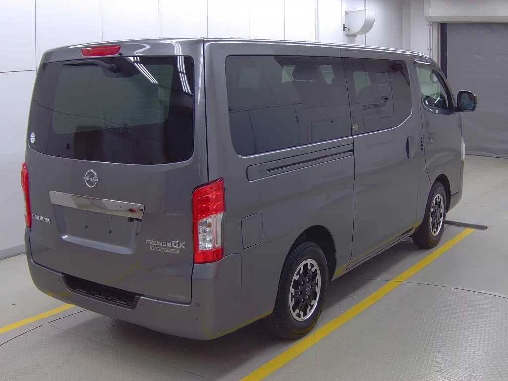 Nissan Caravan  с аукциона в Японии