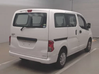 Nissan NV200 VANETTE VAN