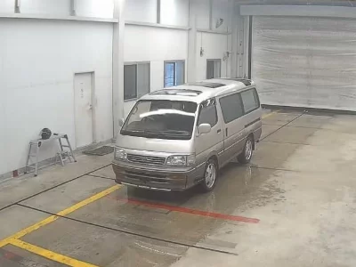 Toyota HiAce