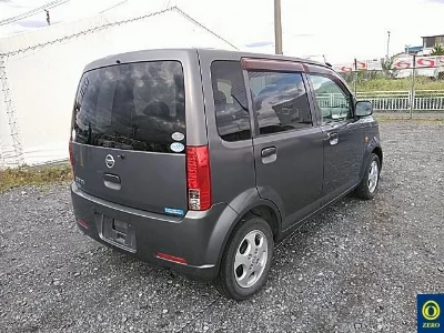 Nissan Otti