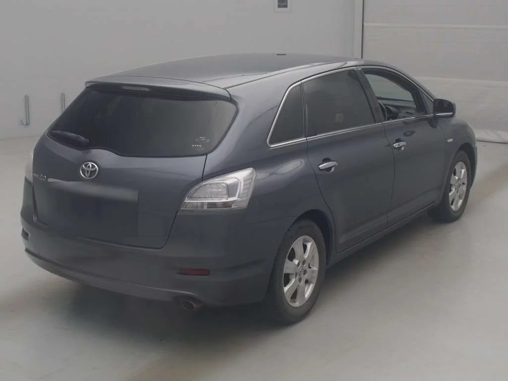 Toyota Mark X Zio  с аукциона в Японии