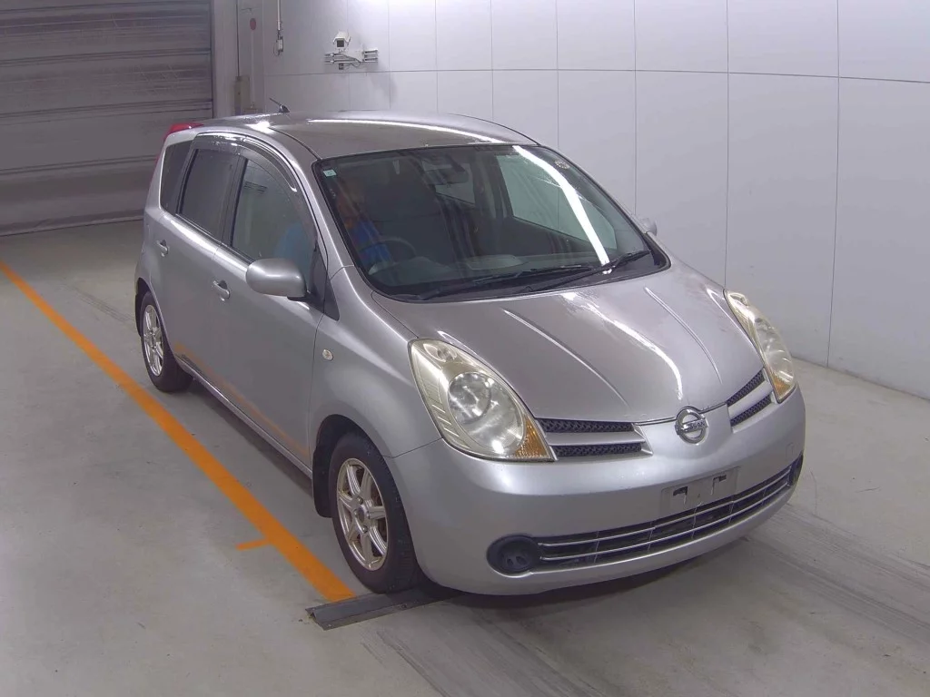Nissan Note  с аукциона в Японии