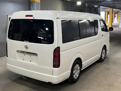 Toyota HIACE WAGON