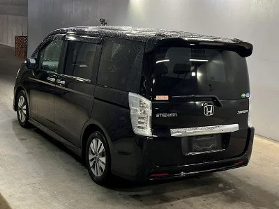 Honda STEPWGN SPADA