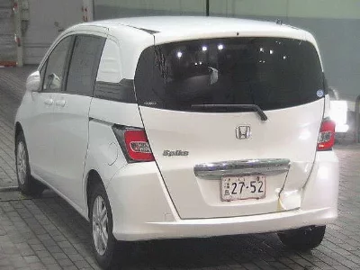 Honda Freed Spike