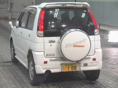 Daihatsu Terios Kid