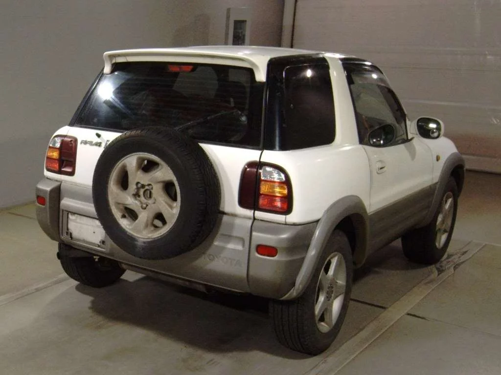 Toyota RAV4  с аукциона в Японии