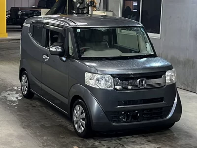 Honda N-Box Slash