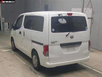 Nissan NV200 VANETTE VAN