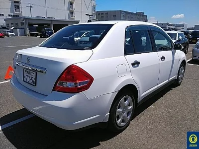 Nissan Tiida Latio