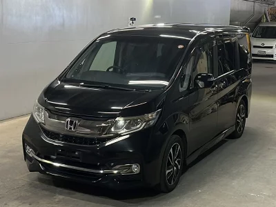 Honda STEPWGN SPADA
