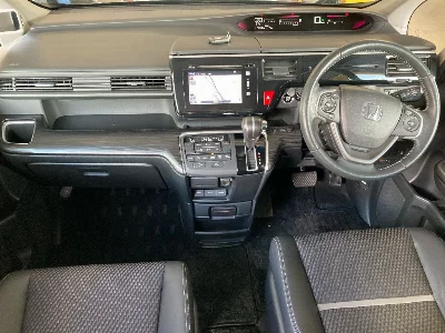Honda STEPWGN SPADA