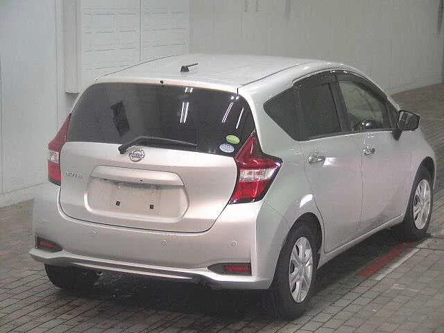 Nissan Note  с аукциона в Японии