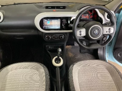 RENAULT TWINGO