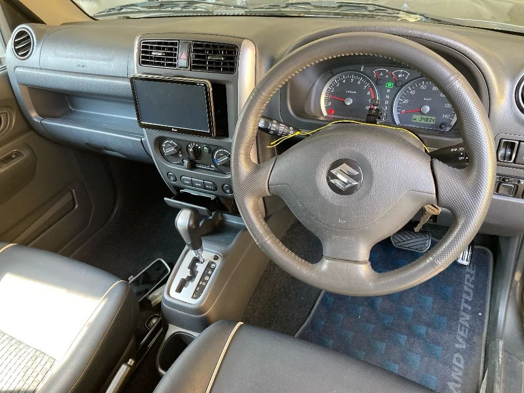 Suzuki Jimny  с аукциона в Японии